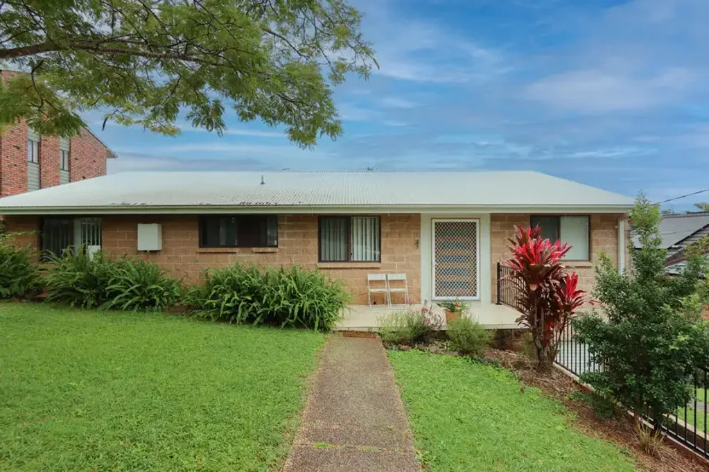 SPACIOUS FOUR BEDROOM FAMILY HOME