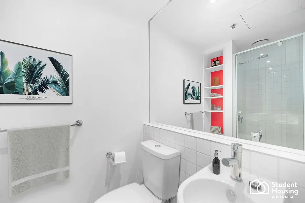 Melbourne 1ห้องนอน Secure CBD Student Accommodation Investment – Leased Until January 2027