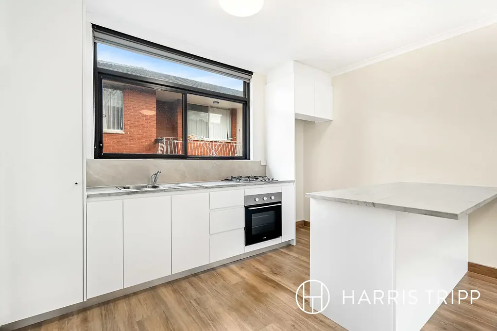 Well-Presented Apartment in a Sought-After Ashfield Setting