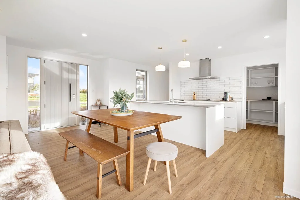 Pukekohe 3कमरा Brand New Easy - Care Home