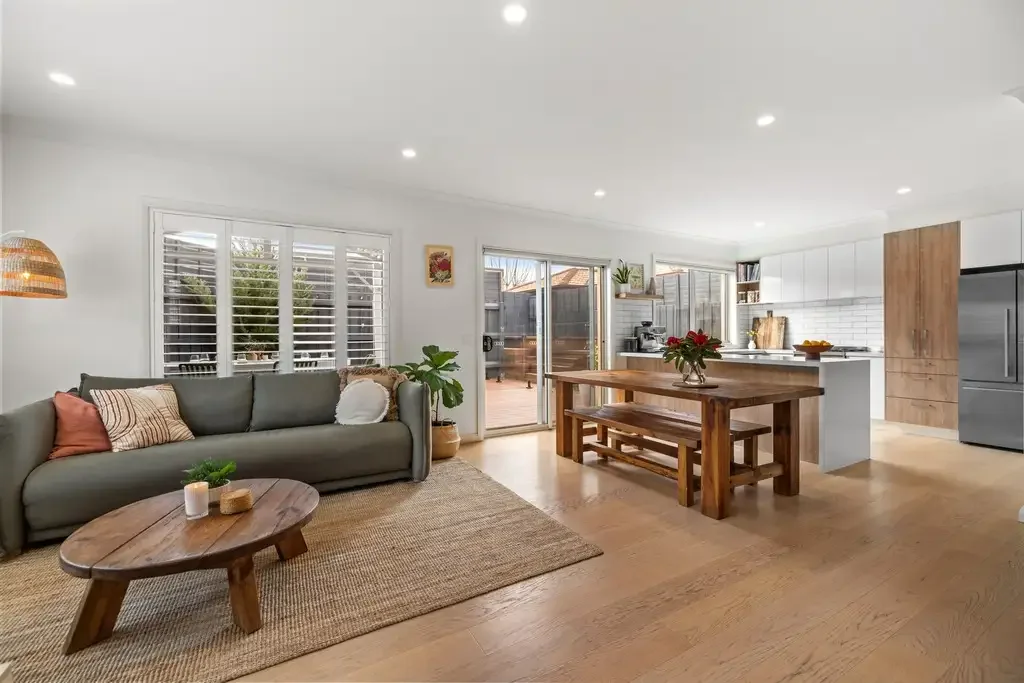2/51 Golden Avenue, Chelsea, VIC 3196