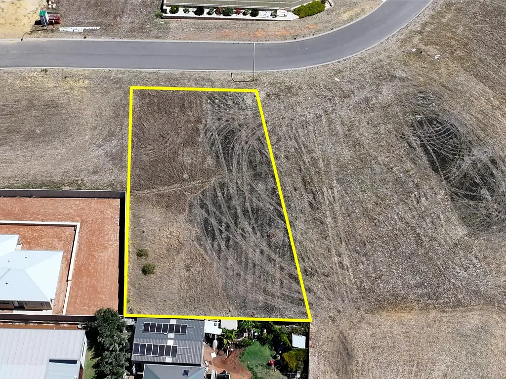 38 Premier Circle, Dongara, WA 6525
