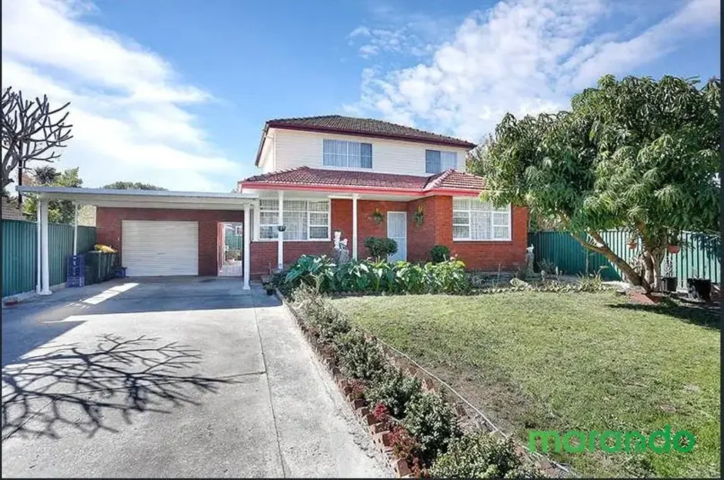 Canley Vale 4房 大家庭理想户型 三间楼上双人卧 吸引人木地板 宽敞客厅 女主人厨房 易于维护地块 DUAL LIVING