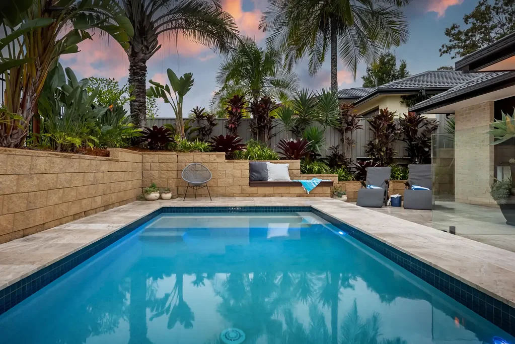 Upper Coomera 5房  Wake Up to River Views, Entertain in Luxury & Live the Lifestyle You Deserve