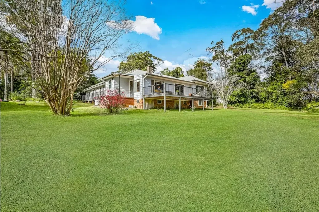 Acreage Lifestyle Living in the Heart of Middle Dural