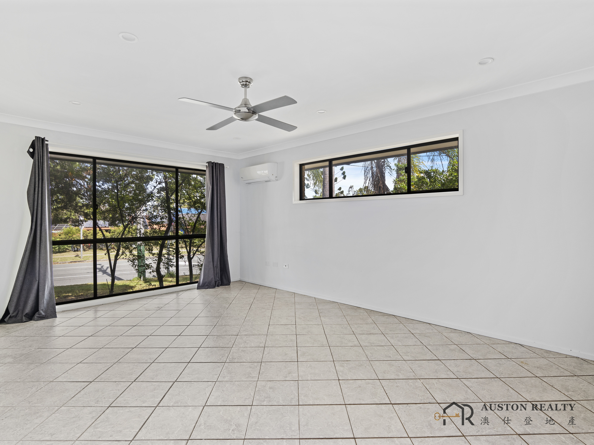 40 CINDERELLA DR, SPRINGWOOD QLD 4127, 0 rūma, 0 rūma horoi, House