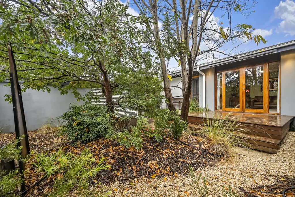 Charnwood 3chambre Beautifully Renovated with Stunning Gardens