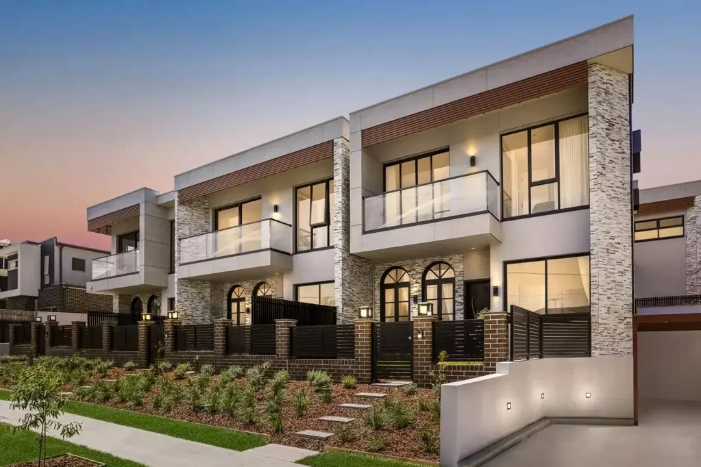 Luxury Townhouse Close to All Amenities