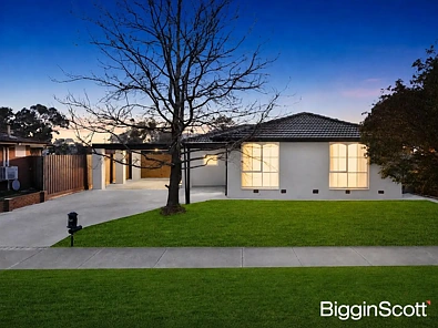 Seaford 3 Slaapkamer Styled to Impress, Designed to Entertain