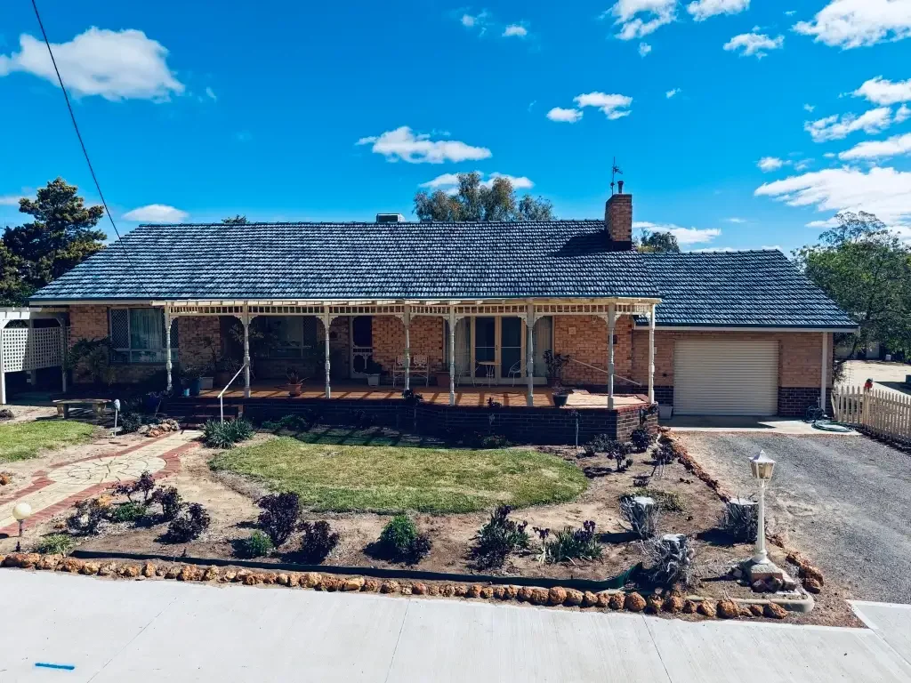 Quairading 4 Slaapkamer Spacious Home on Prime Corner Block with Stunning Street Vista