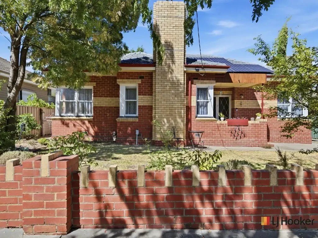 Flora Hill 3غرفة نوم Fully renovated Federation design home.