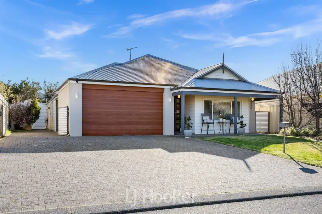 Dunsborough 4房  Stylish Family Living in Dunsborough Lakes