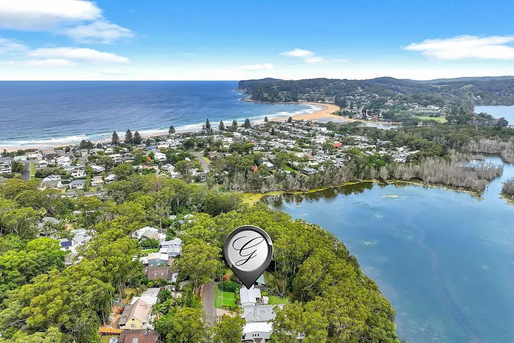 100 Lake Shore Drive, North Avoca, NSW 2260