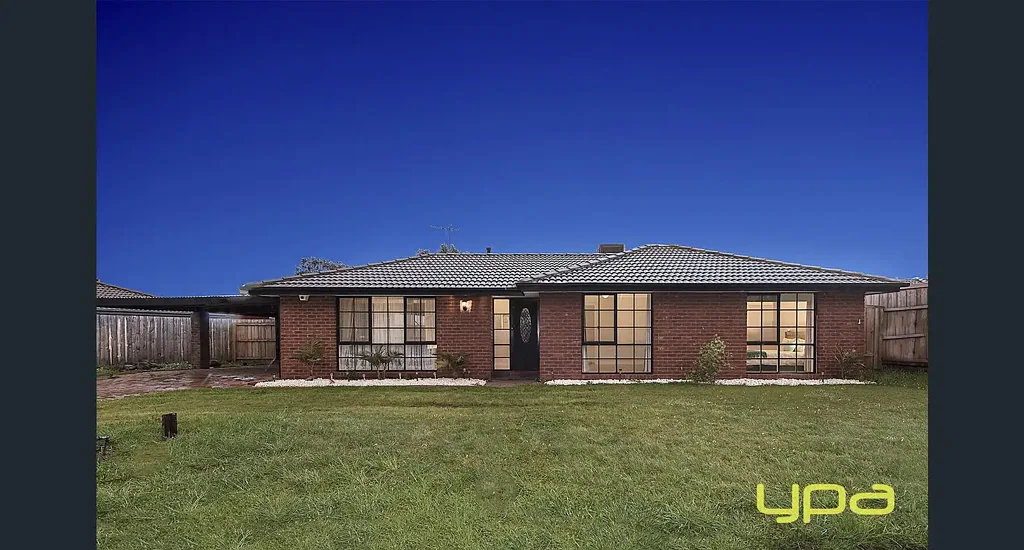 3 BEDROOM FAMILY HOME