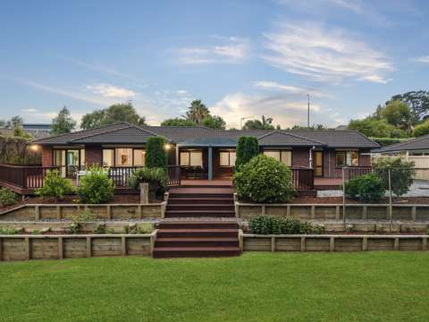 Greenhithe 4Habitaciones Sunday BBQ's Belong Here