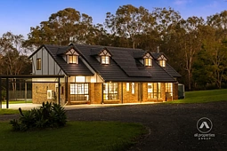 10 Endeavour Court, Park Ridge
