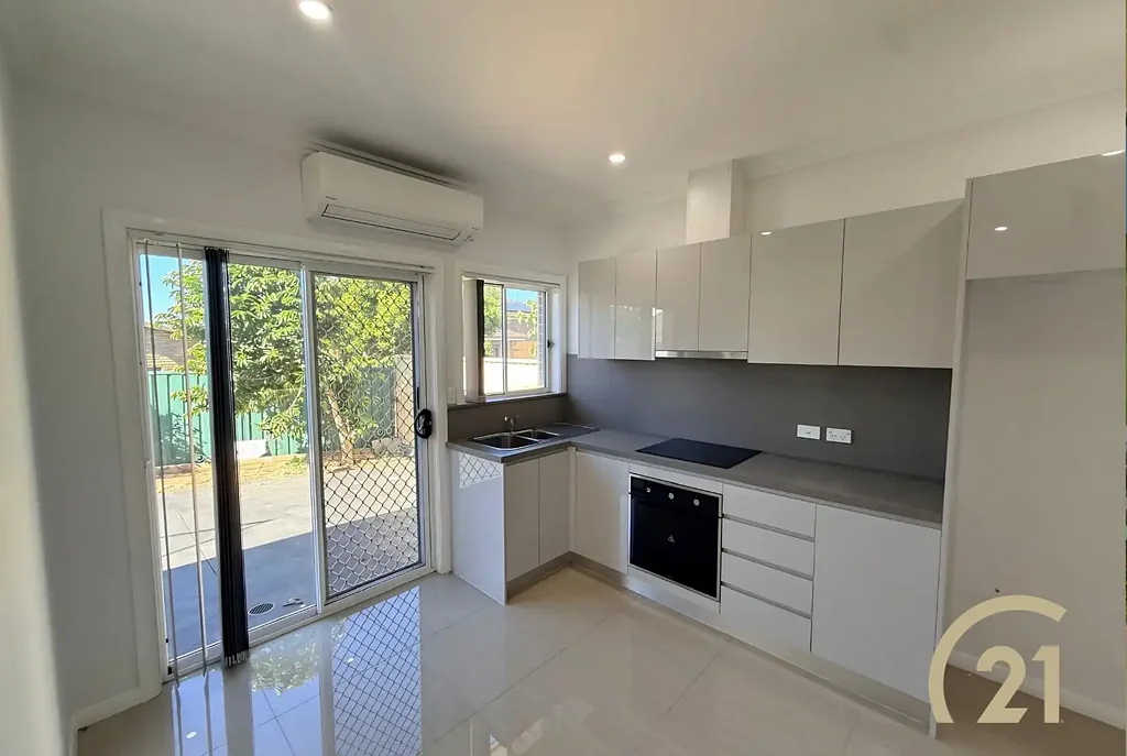 2 Bedroom Granny Flat – Modern & Private Living