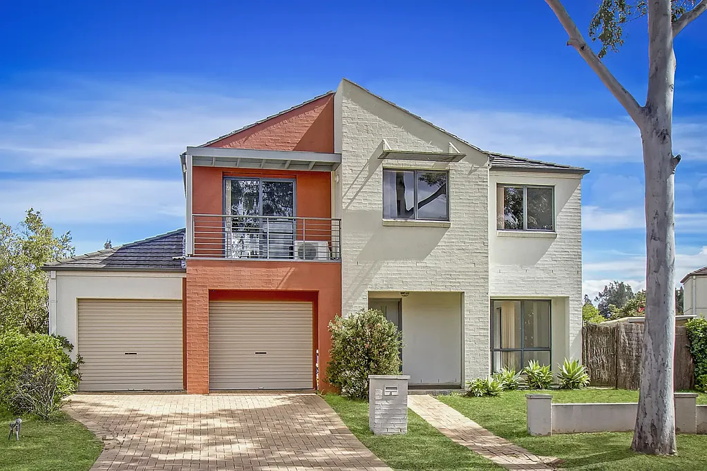 Lifestyle and Convenience in Sensational Location