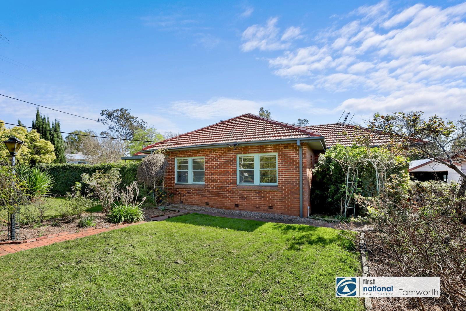 28 ROBYN ST, SOUTH TAMWORTH NSW 2340, 0 침실, 0 욕실, House