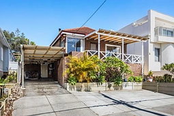 32 Kitchener Street, North Beach