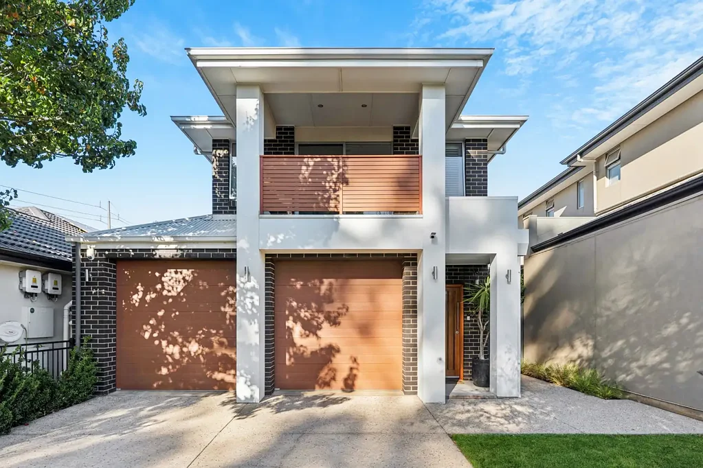40 Crompton  Drive, St Clair, SA 5011