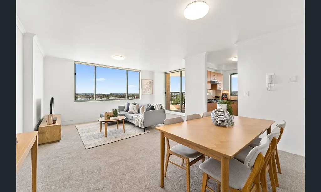 Renovated Two Bedroom In Resort Style Complex