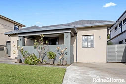 15 Kenyon Road, Bexley