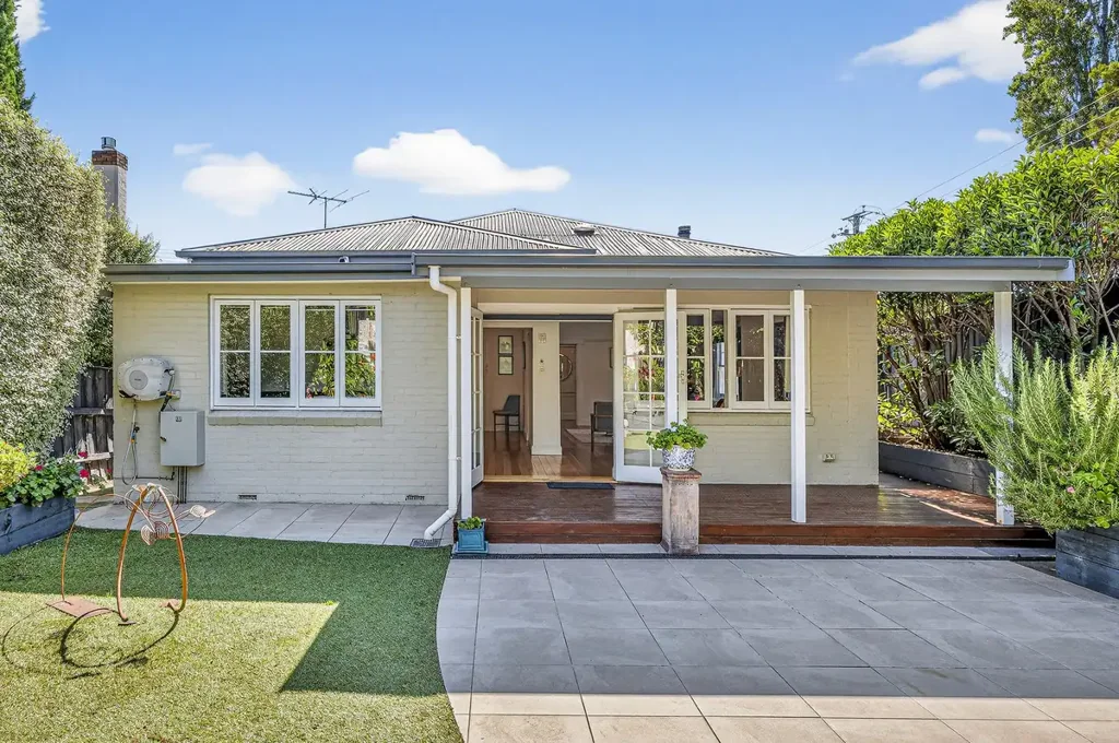 517 Sandy Bay Road, Sandy Bay, TAS 7005