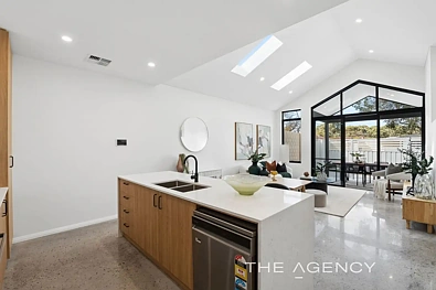 42 Sandalford Drive, Beldon, WA 6027, 2 chambres, 2 salles de bain, House