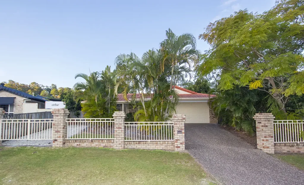 Spacious Four-Bedroom Home with Pool and Outdoor Entertaining