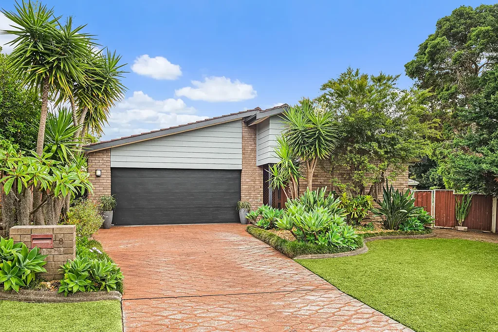 18 Colony Gardens, Horsley, NSW 2530