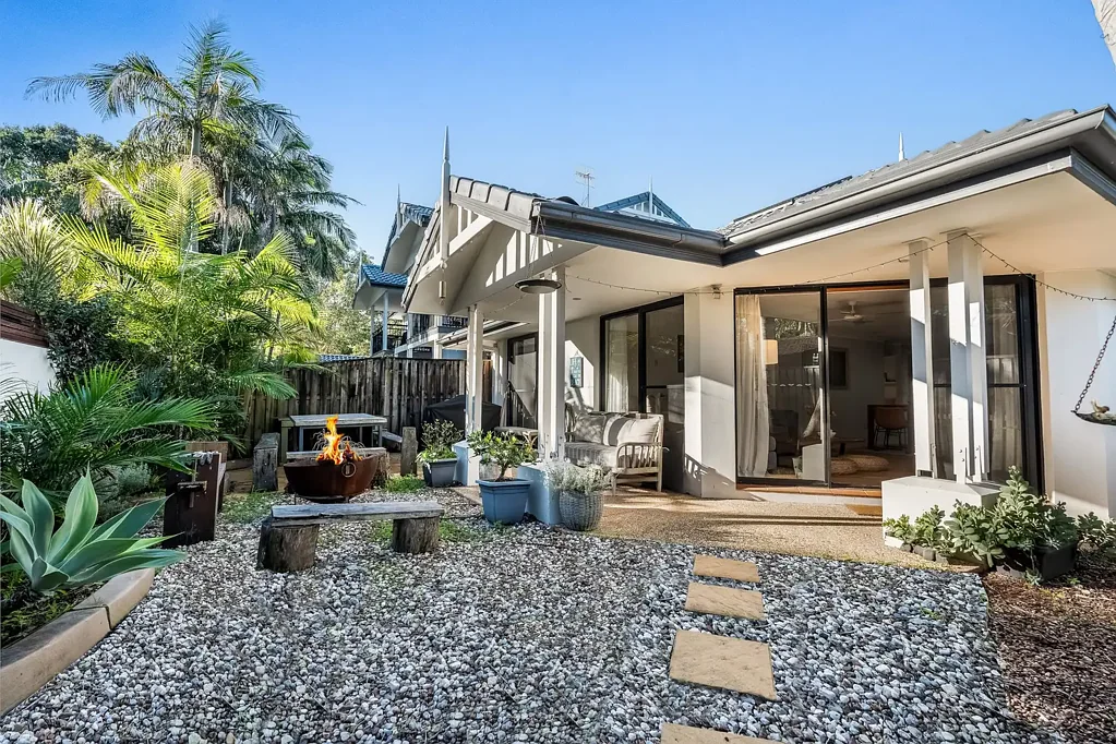 Suffolk Park 3房  Coastal Living Just 500m from Tallow Beach