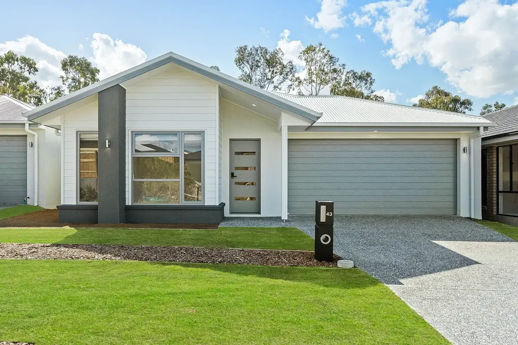 4 Bedder Family Home