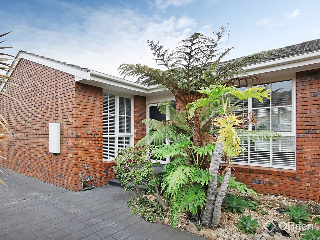 2/17 Melton Avenue, Carnegie, VIC 3163