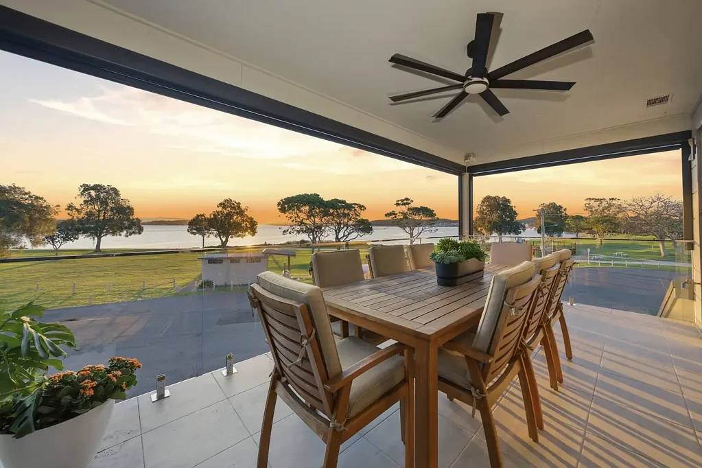 Belmont South 4Moenga Stunning Lake Views, Premium Build, Unbeatable Lifestyle