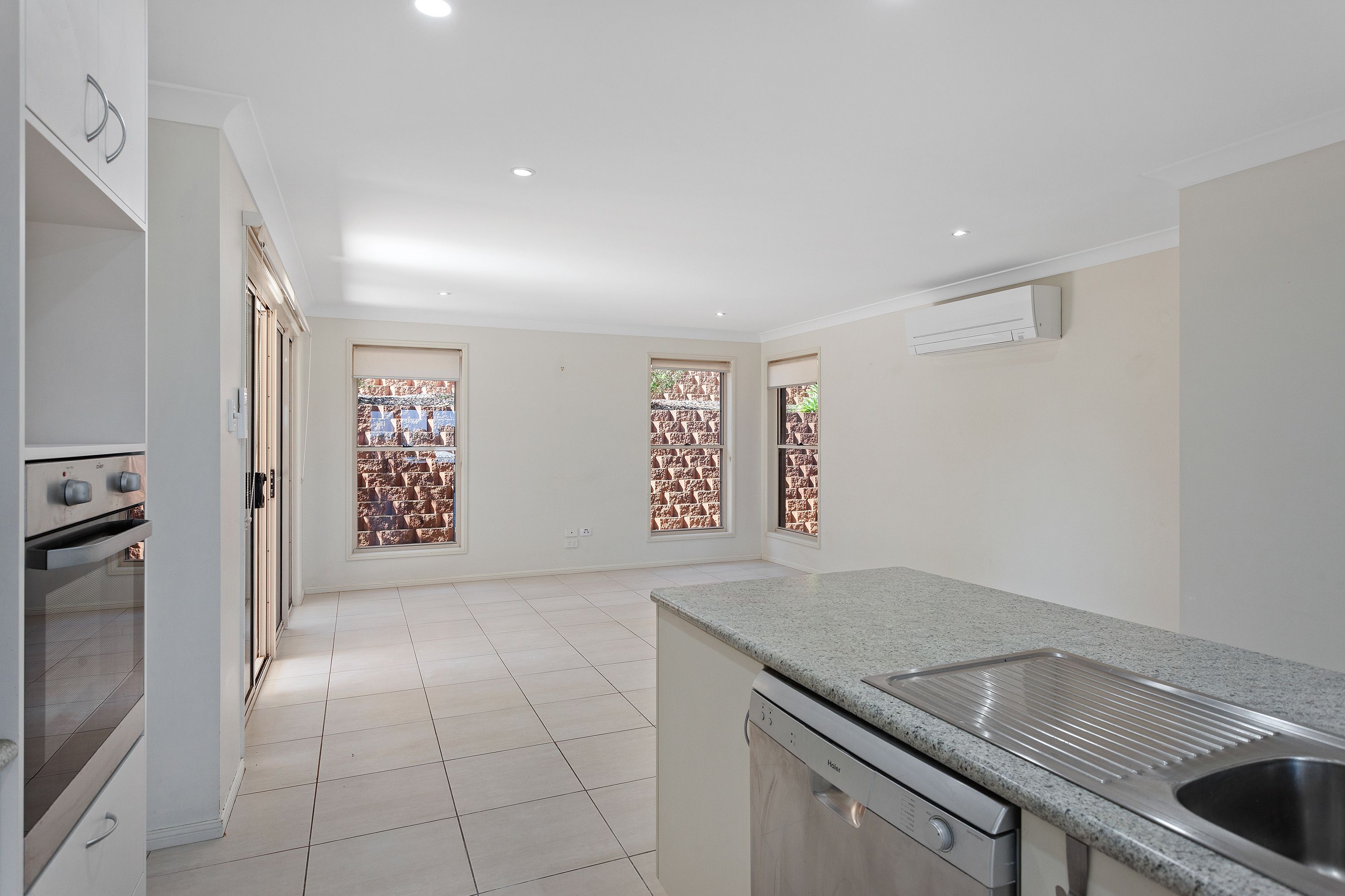 HANDLEY PLACE 155 HANDLEY ST, DARLING HEIGHTS QLD 4350, 0 Schlafzimmer, 0 Badezimmer, Unit