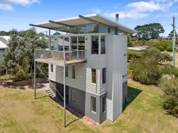 215 Jupiter Boulevard, Venus Bay