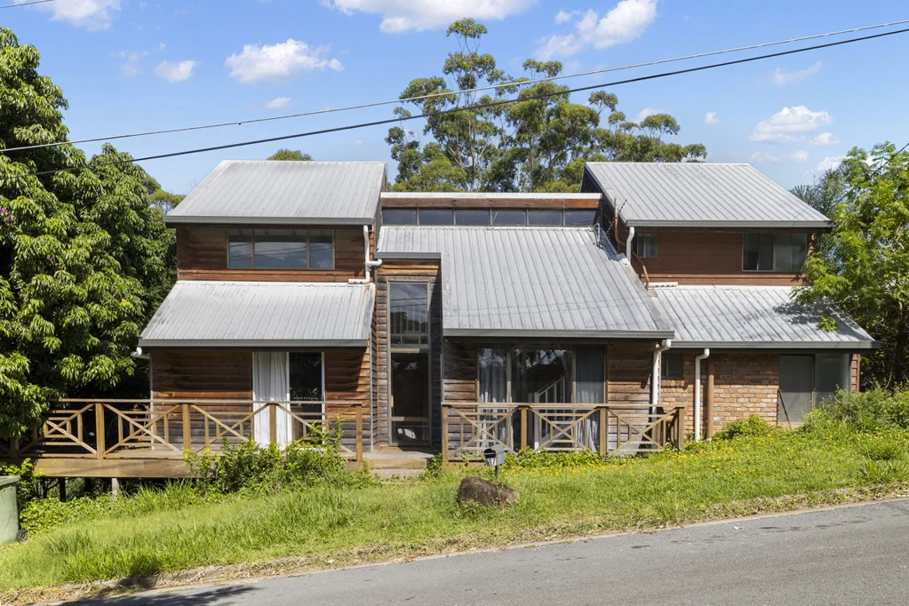 17 Tanjenong Street, Burleigh Heads, QLD 4220