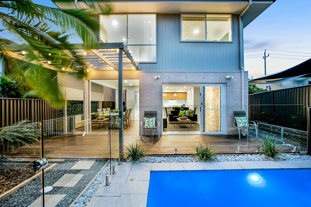 Private Oasis in Chirn park!