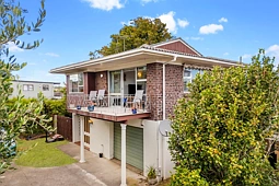 4/46 Fowlds Avenue, Sandringham