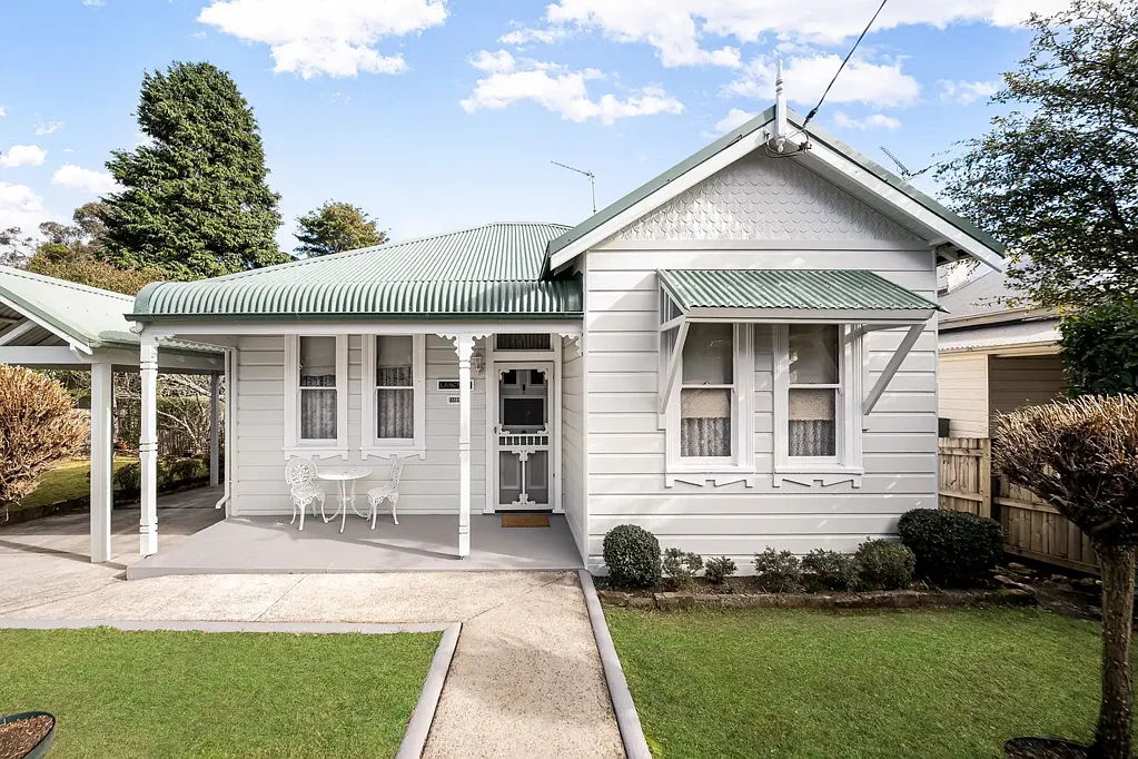 111 Cascade Street, Katoomba, NSW 2780