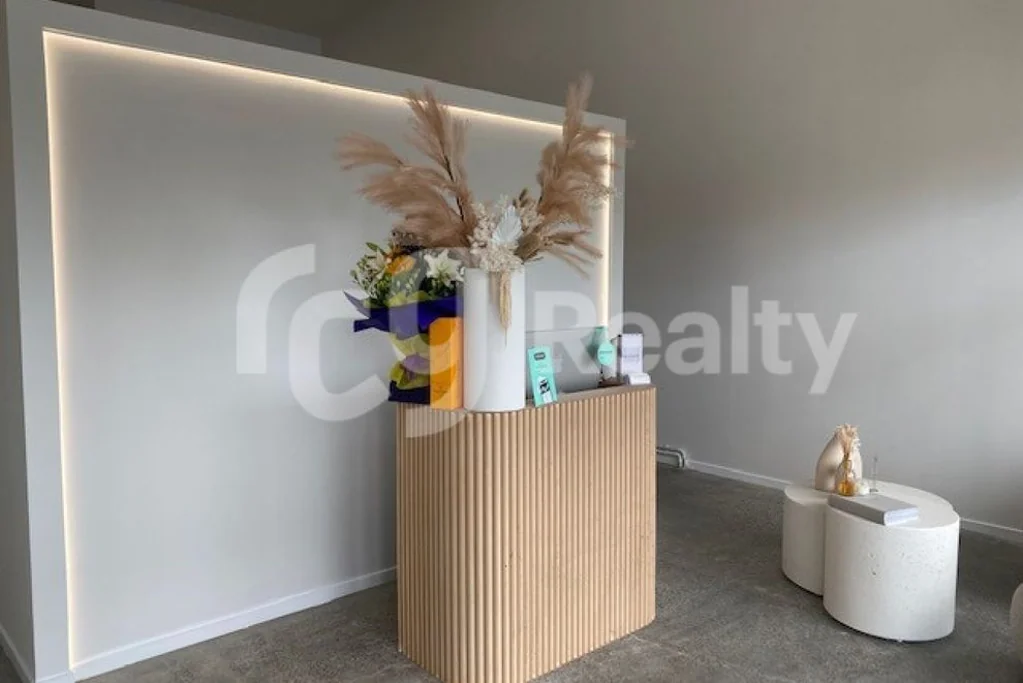Panmure New Tenanted Investment Opportunity-New To Market
