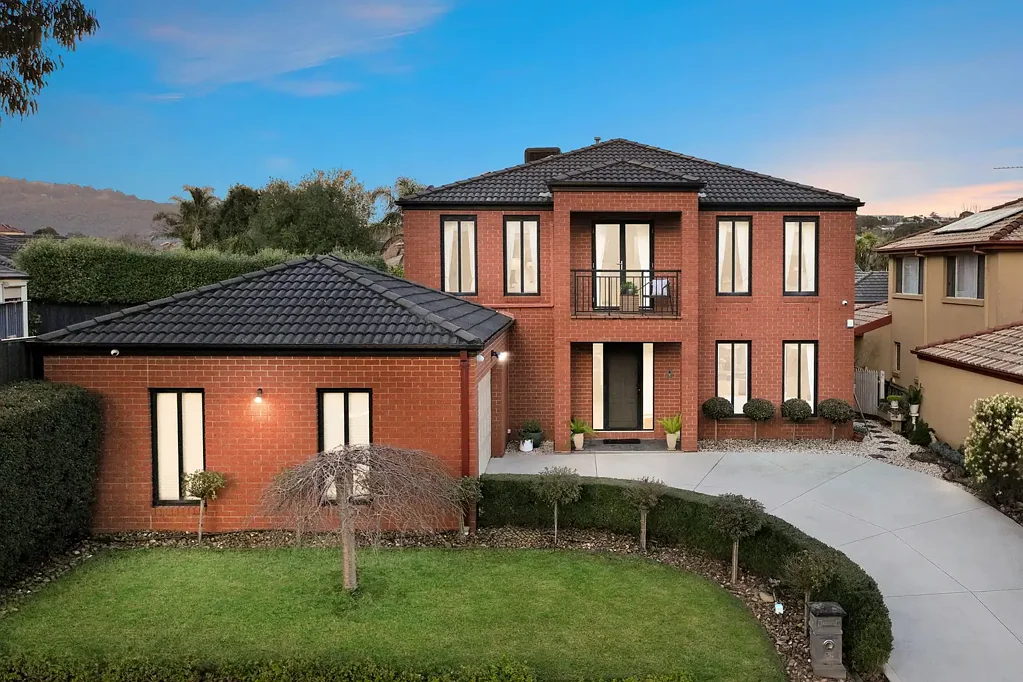 Rowville 4chambre Grand Family Living in the Prestigious Sovereign Crest Boulevard
