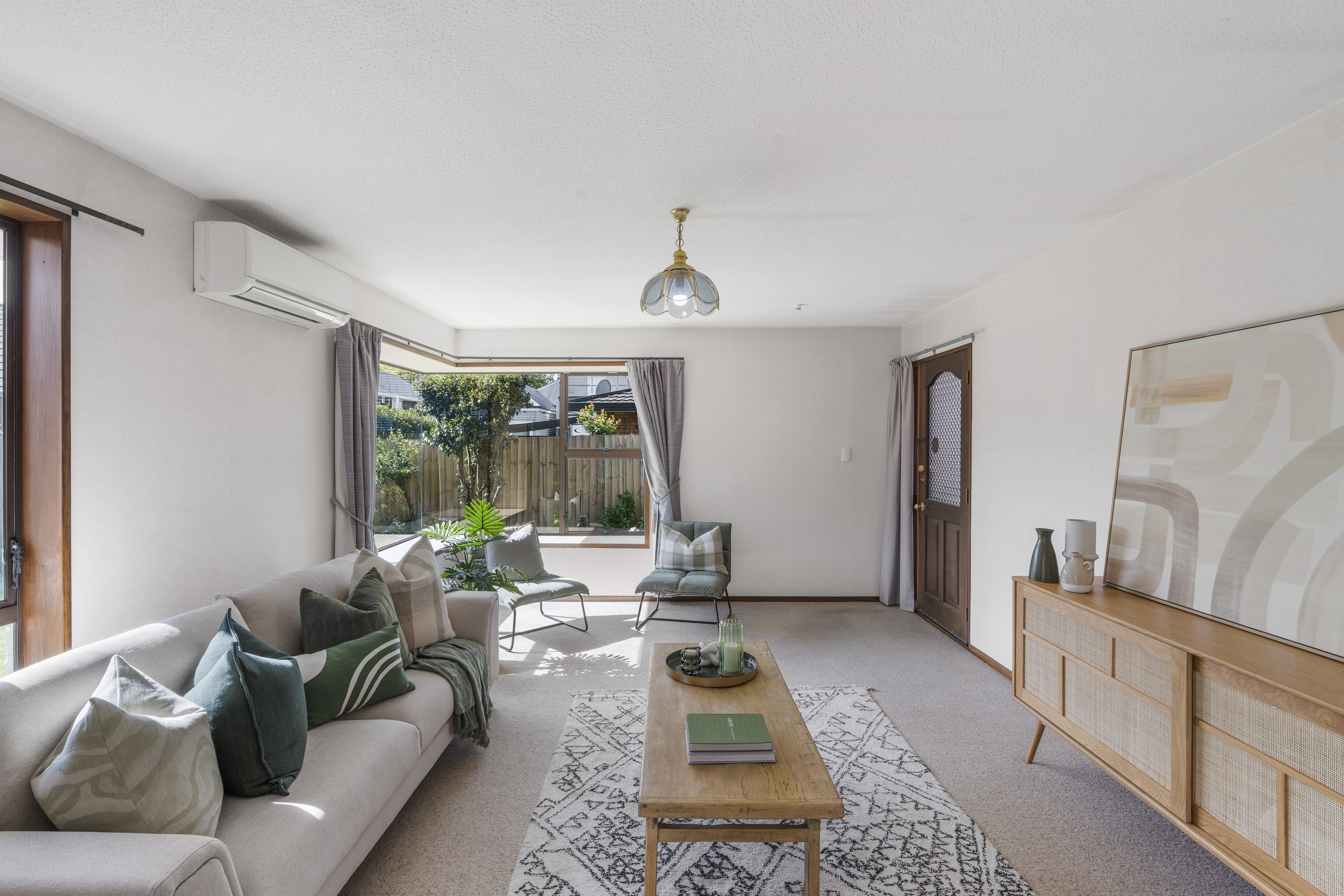 2/62 Leacroft Street, Bishopdale, Christchurch, 2 phòng ngủ, 1 phòng tắm, House