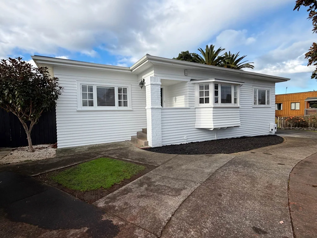 Charming & Spacious Family Home