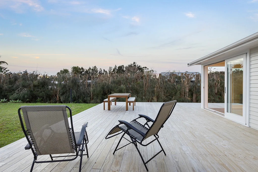 Mangawhai Heads 4 Bedroom And The Living is Easy - with Estuary Access!