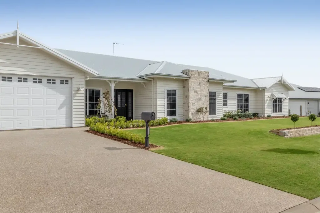 Highfields 5房  Warmth, Space & Bespoke Luxury in Highfields