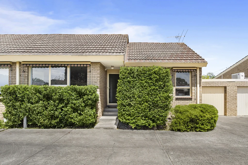 2/68 Pine Street, Reservoir, VIC 3073