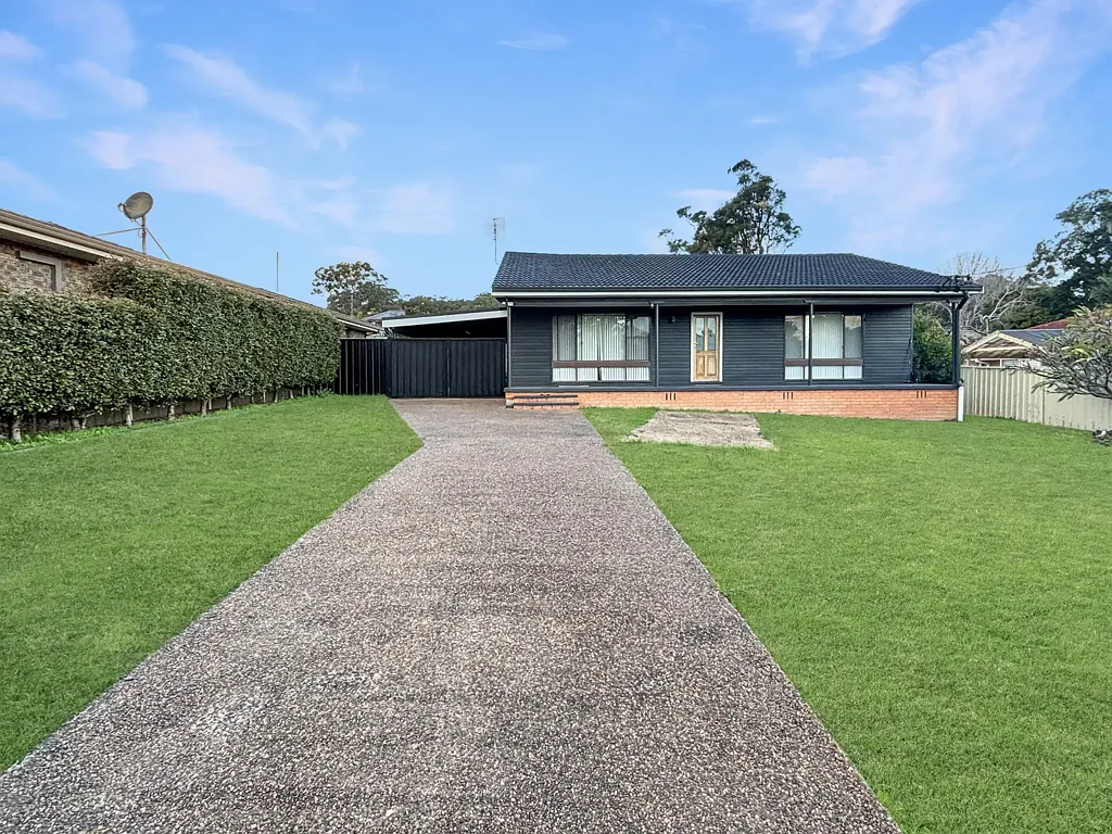 CHARMING TWO-BEDROOM HOME WITH MODERN COMFORTS AND OUTDOOR LIVING
