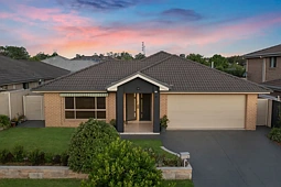 12 Wakool Crescent, Woongarrah